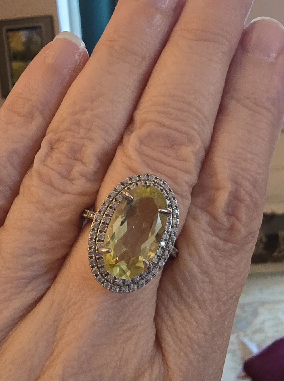 Lemon Quarz and White Zircon Ring